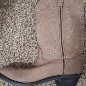 Women's Tan Western Boots